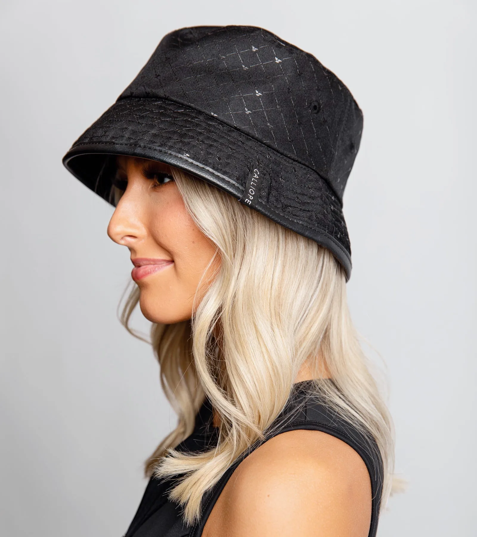 Calliope Ladies Birdies & Belles Bucket Hat