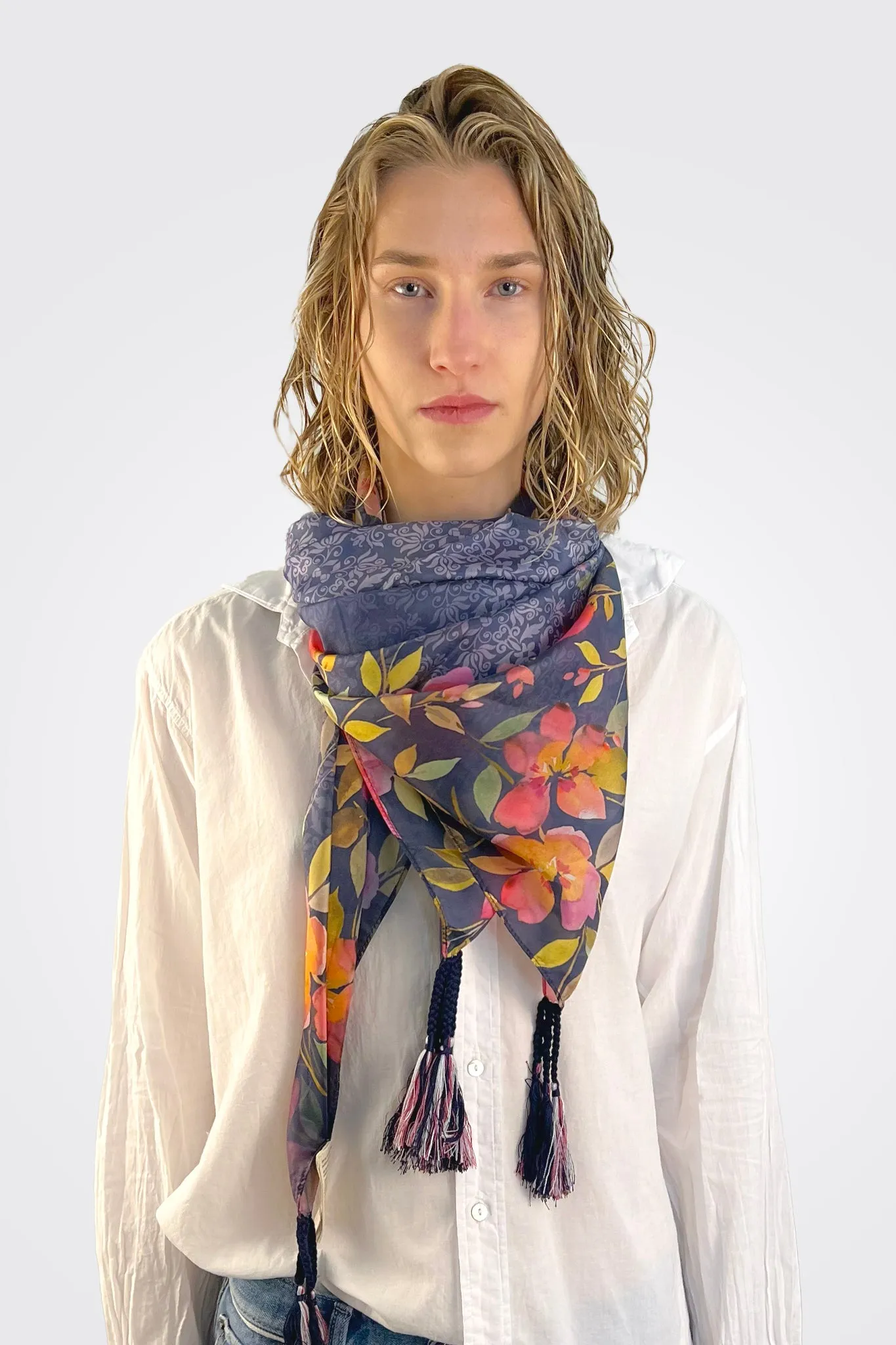 Locust Scarf