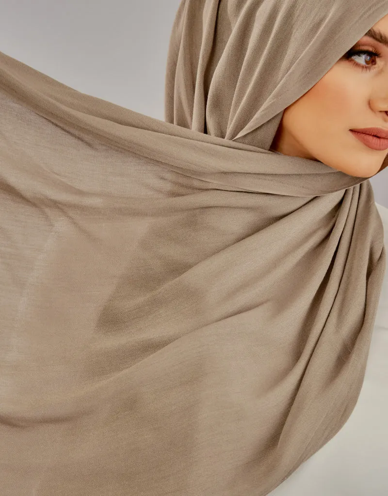 Modelle Twisted Scarves - Shades of Light Nude